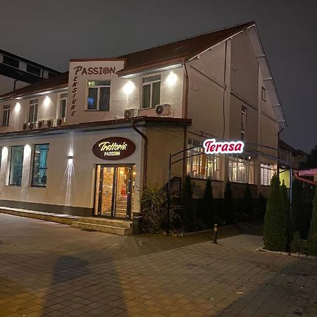 Pensiunea Passion Букурещ Екстериор снимка